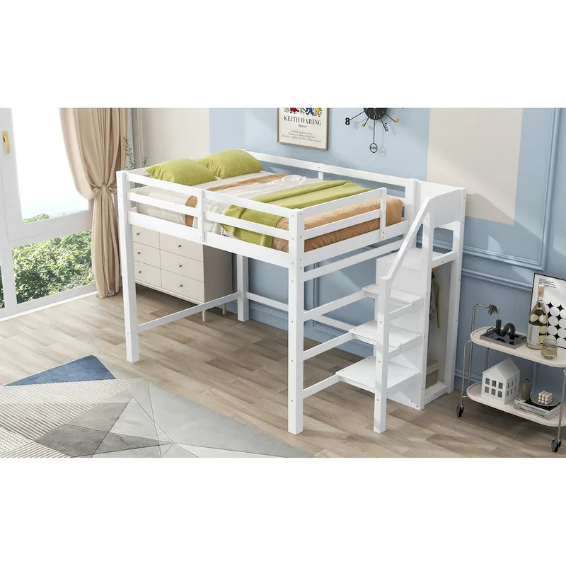 Hochbett in voller Größe mit integriertem Kleiderschrank und Treppe
