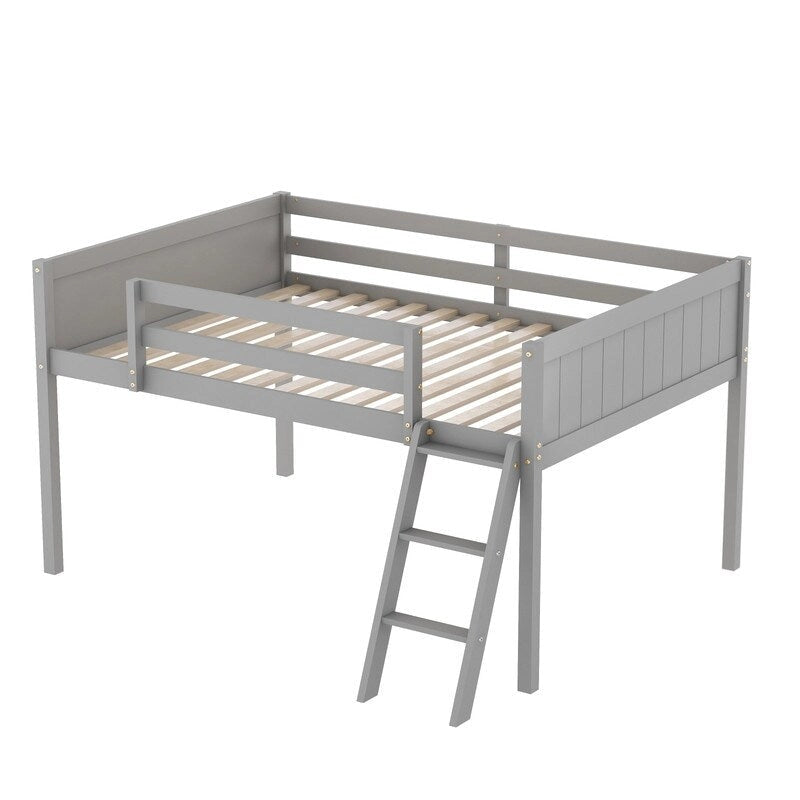 Letto a soppalco basso in legno matrimoniale con scala