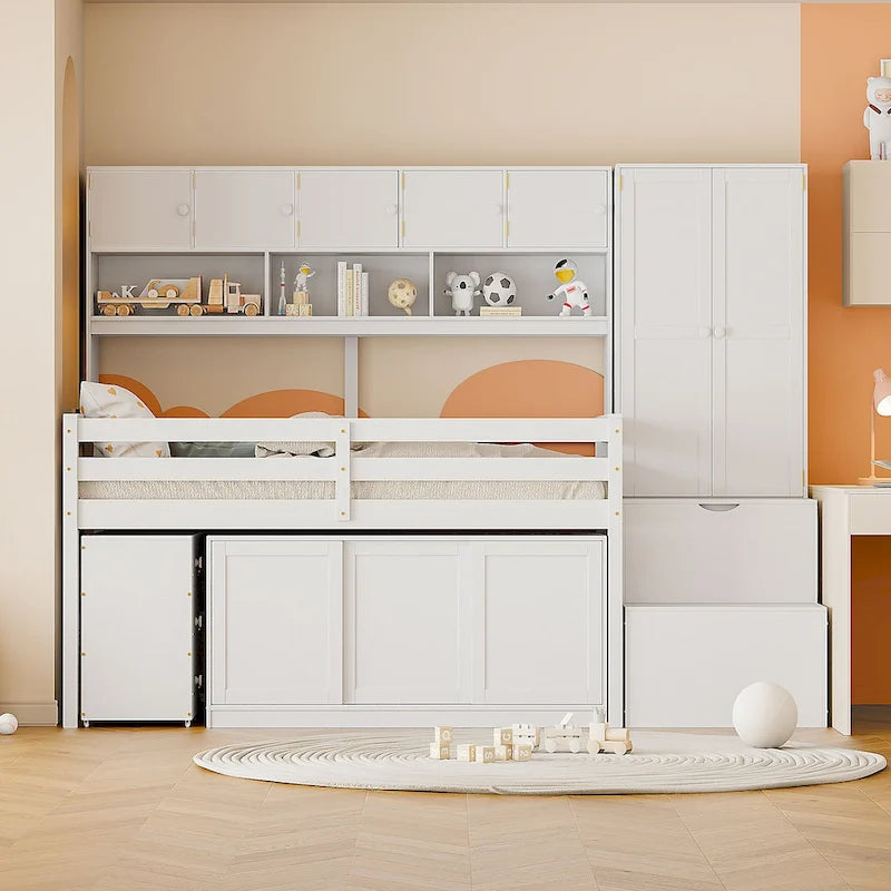 Hochbett aus Holz mit viel Stauraum, Schreibtisch unter dem Bett, Schubladen und Regalen