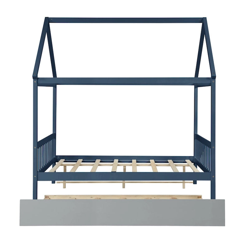 Hausbett in voller Größe mit Ausziehbett und charmantem Dachdetail